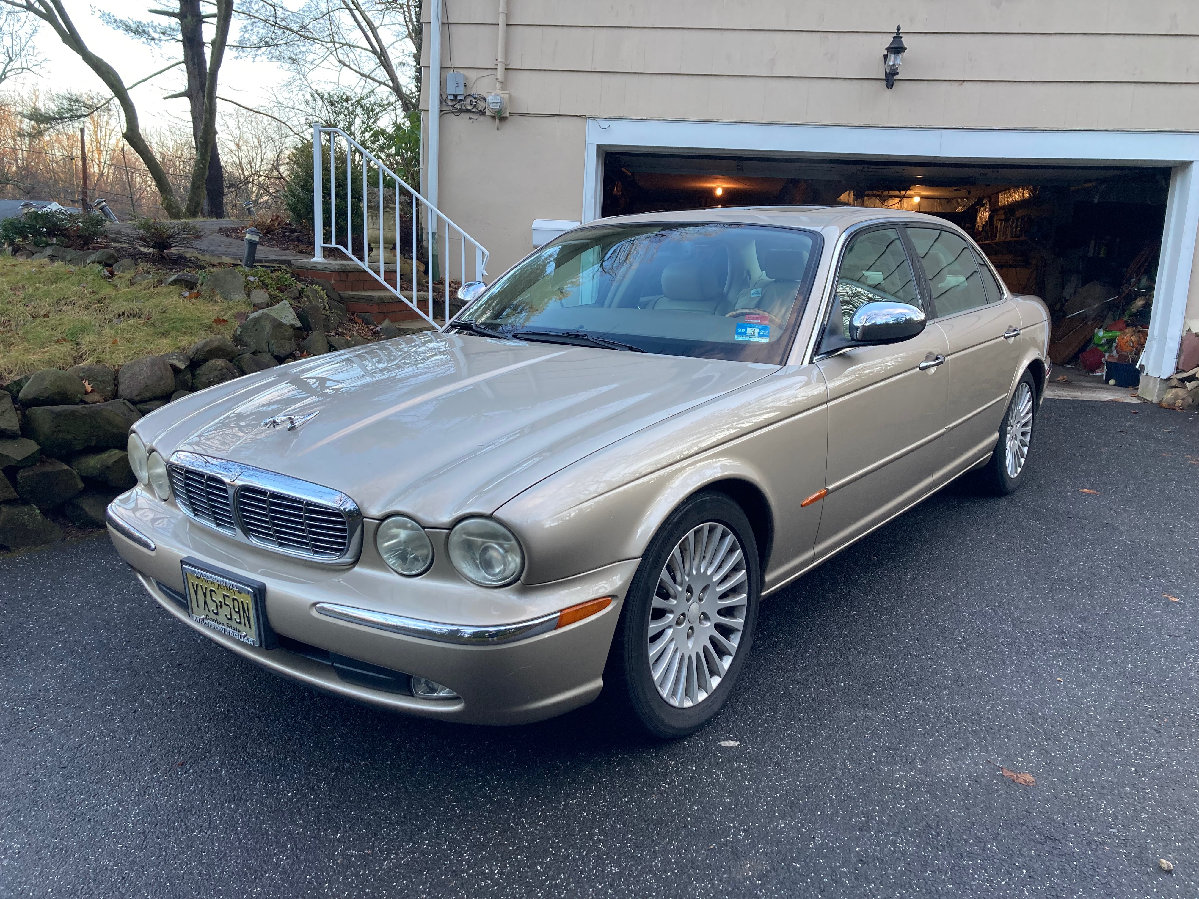 2005 Jaguar XJL Vanden Plas